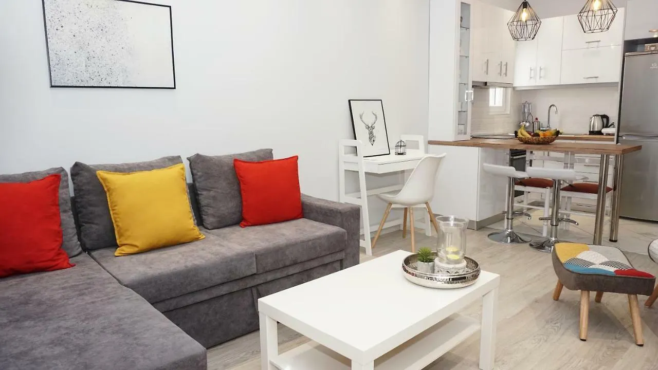 Apartment Cozy Home In Thessaloniki Center Greece
